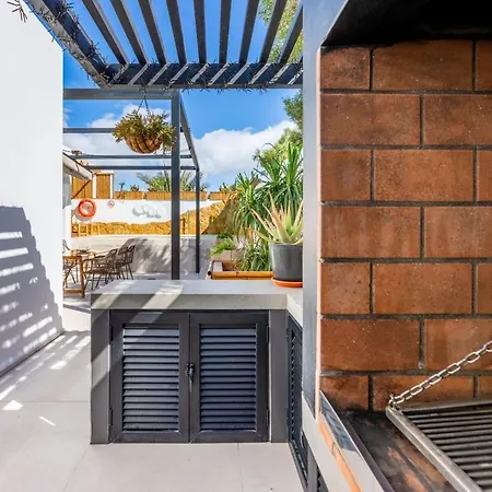 Luxury Sunrise Private Pool By Holidays