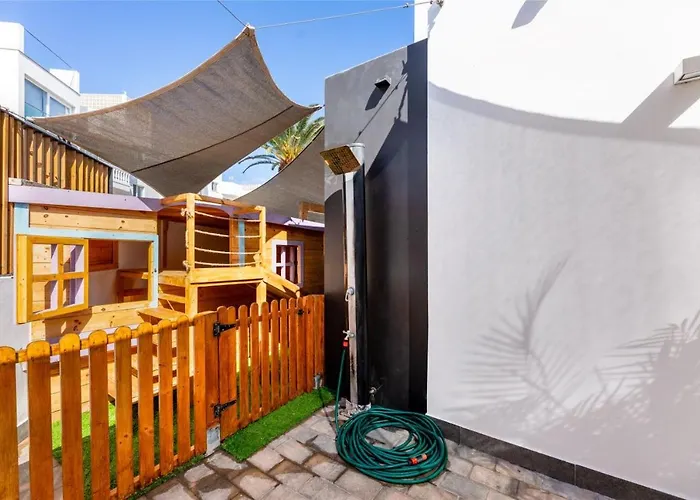 Sunrise Private Pool By Holidays Villa *